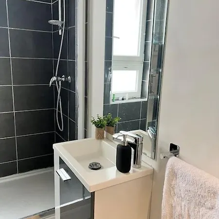 Moderne Et Lumineux T2 Appartement, Proche Tramway Apartment